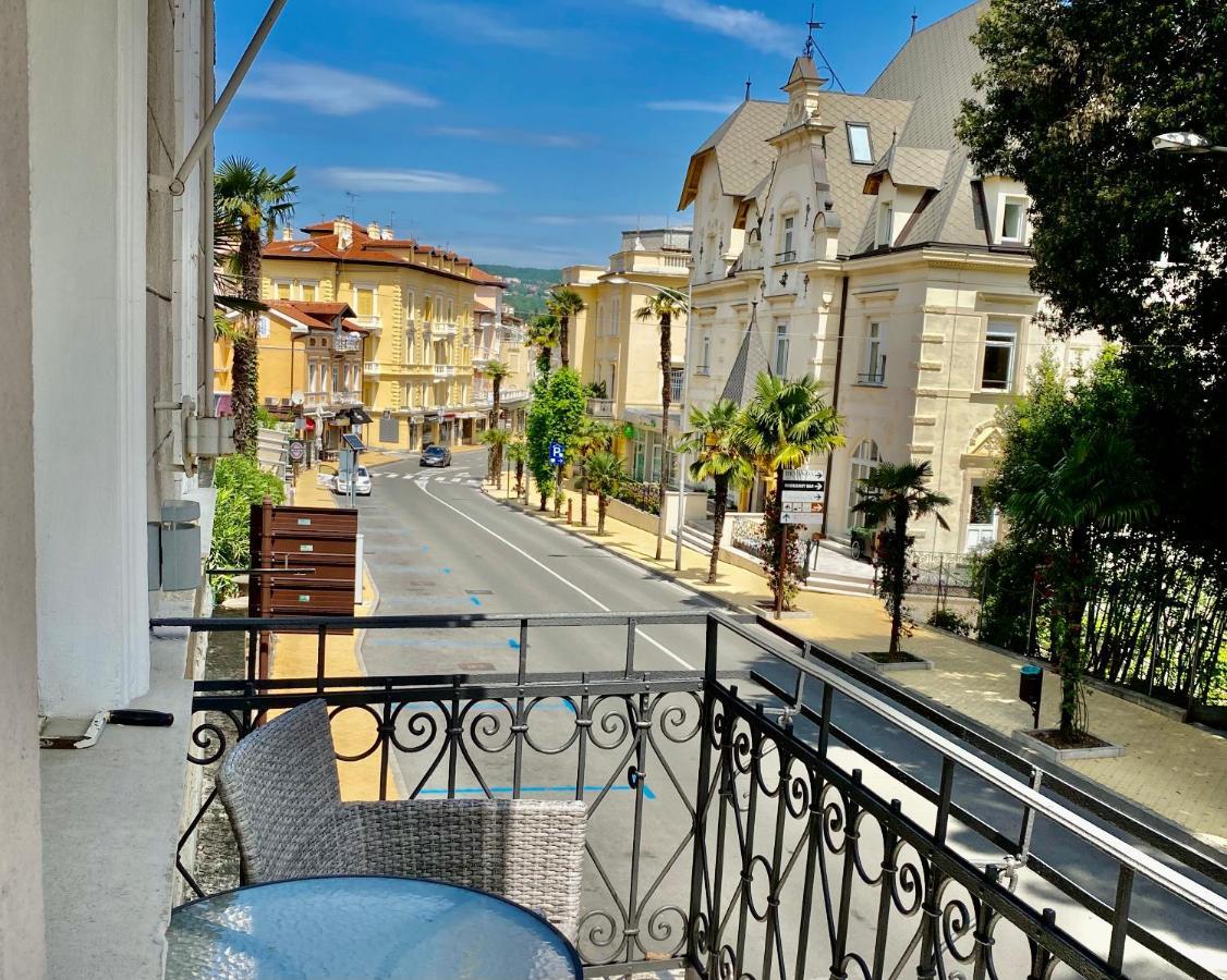 Villa Sokol Apartments Opatija Center 외부 사진